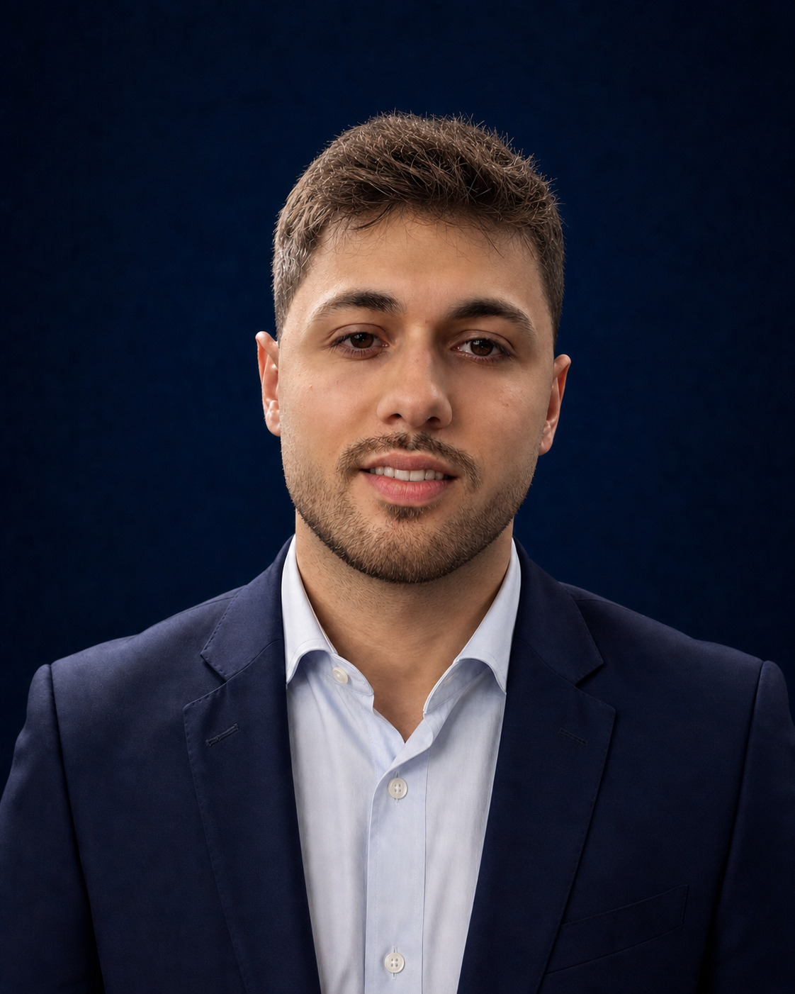Vinícius Happel — Sócio-Fundador & Diretor Comercial